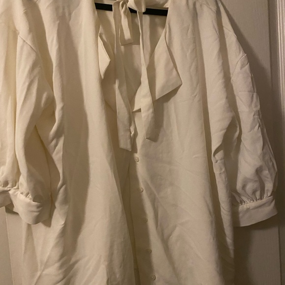 WORTHINGTON BLOUSE - Picture 6 of 8